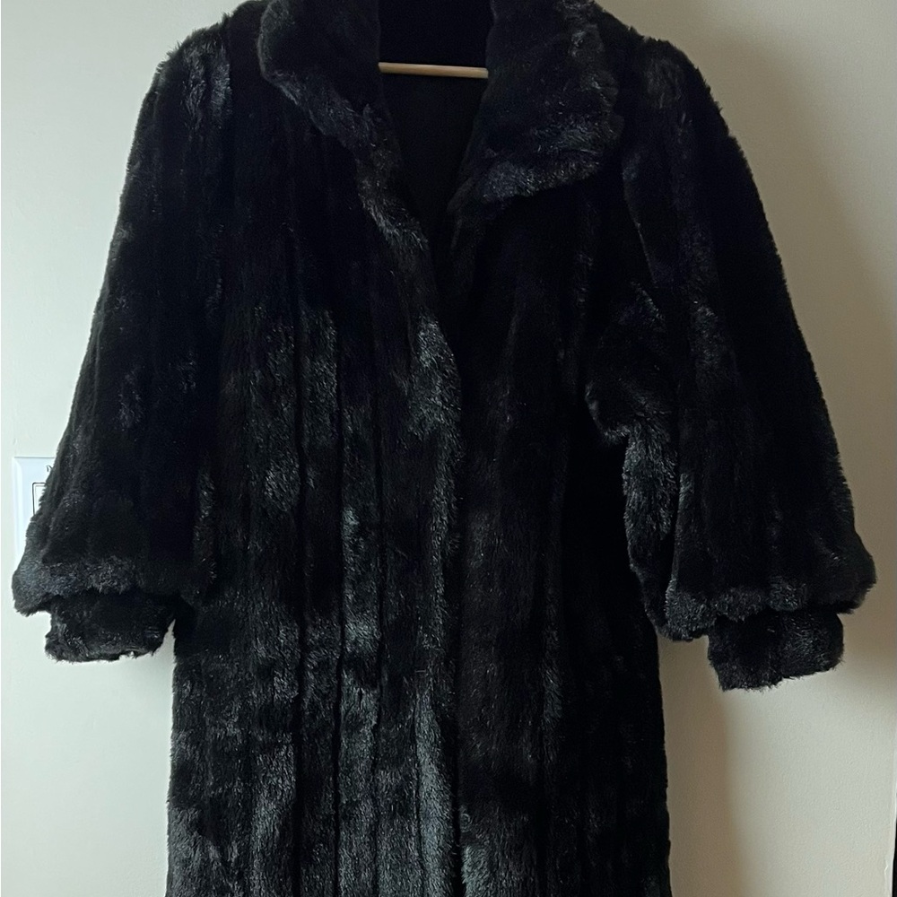Luxurious Faux Fur Longline Coat with Balloon Sleeves